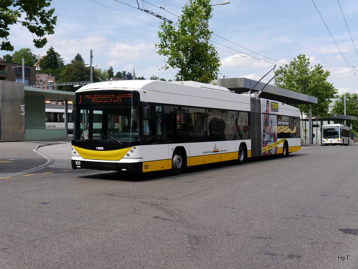 VB Schaffhausen - Trolleybus Nr.105 unterwegs auf der Linie 1 in Schaffhausen beim Bahnhof am 12.07.2015