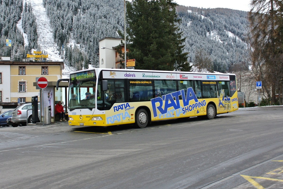 VBD Citaro I Nr. 4 auf der Linie 1 bei der Haltestelle Davos Platz Postplatz, 17.12.2014.