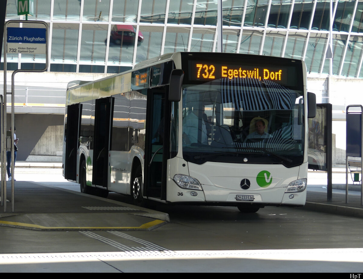 VBG - Mercedes Citaro  Nr.36  ZH 233536 bei der Haltestelle Zürich Flughafen am 05.09.2021