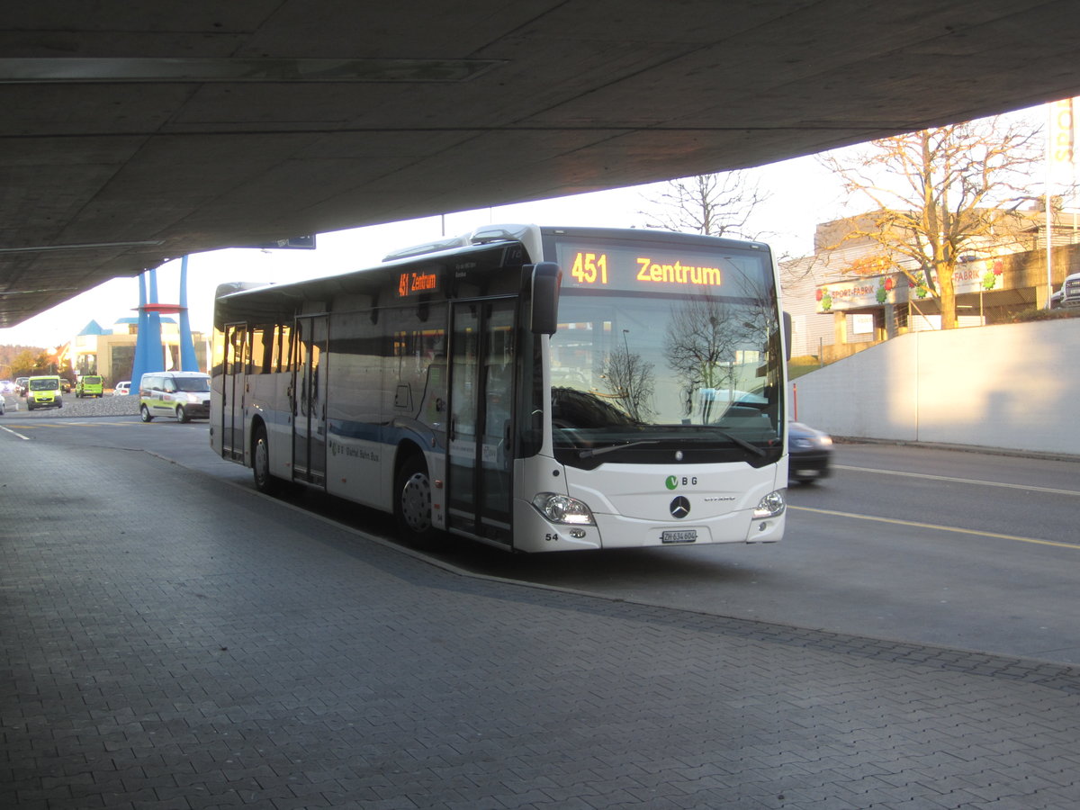 VBG/Eurobus Nr. 54 (Mercedes Citaro C2 O530) am 13.2.2019 beim Bhf. Regensdorf-Watt