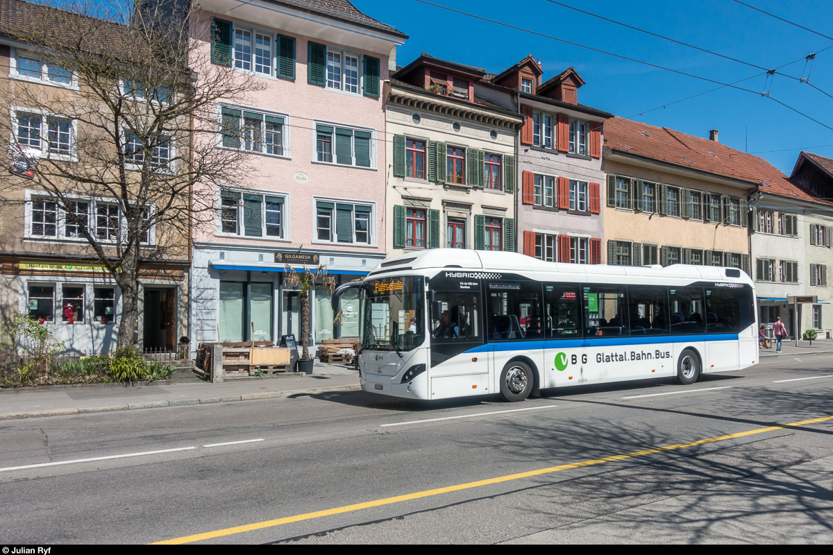 VBG/Eurobus Volvo Hybrid am 11. April 2018 im Fahrschuleinsatz in Winterthur.
