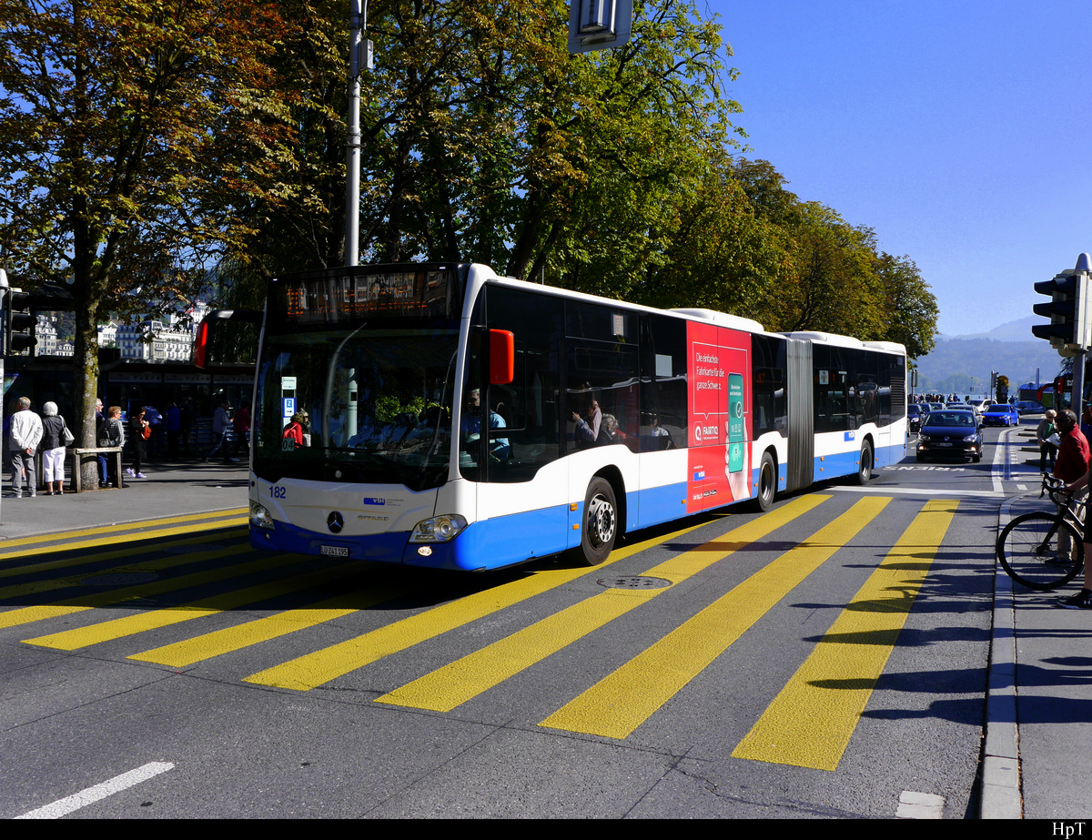 VBL - Mercedes Citaro Nr.182  LU 241195 unterwegs auf der Linie 20 in Luzern am 27.09.2018