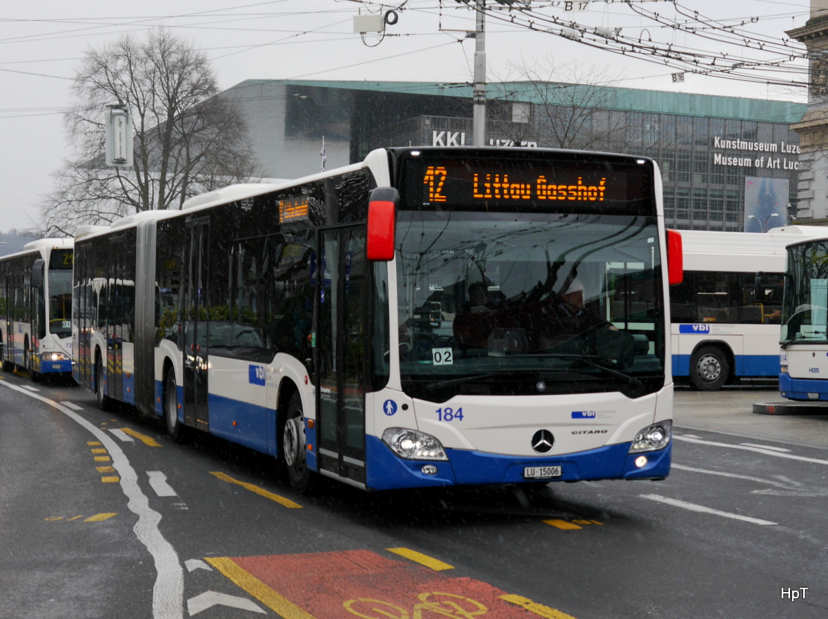 VBL - Mercedes Citaro Nr.184  LU 15006 unterwegs auf der Linie 12 in Luzern am 03.02.2018