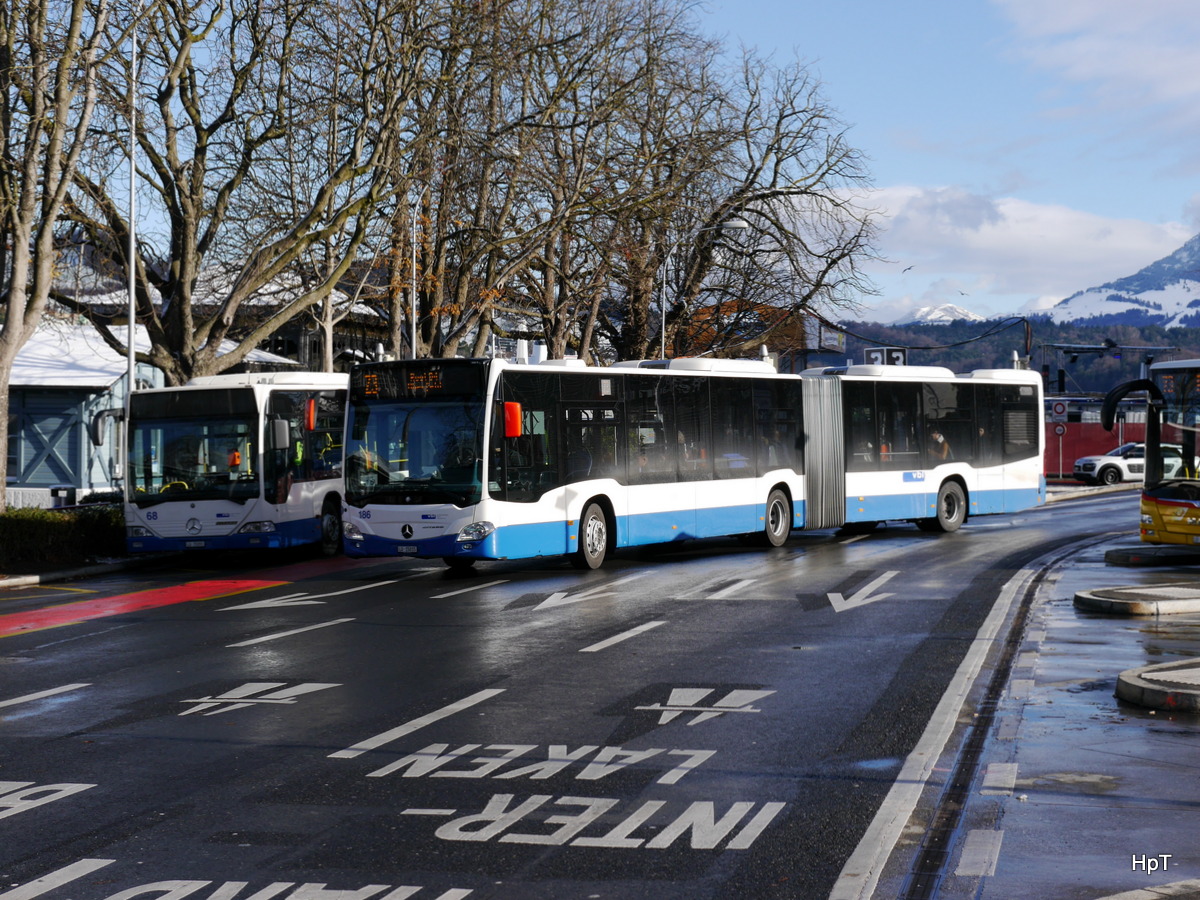 VBL - Mercedes Citaro Nr.186  LU 15015 unterwegs auf der Linie 23 in Luzern am 09.12.2017