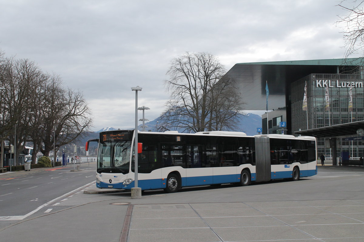 vbl Nr. 191 (Mercedes Citaro C2 O530G) am 11.3.2021 beim Bhf. Luzern