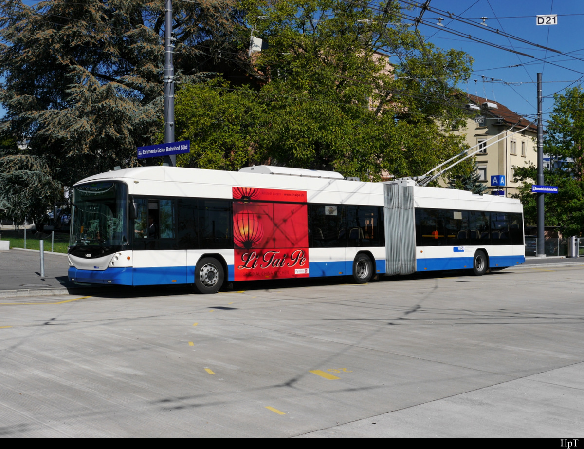 VBL - Trolleybus Nr.211 unterwegs in Emmenbrücke am 25.09.2018