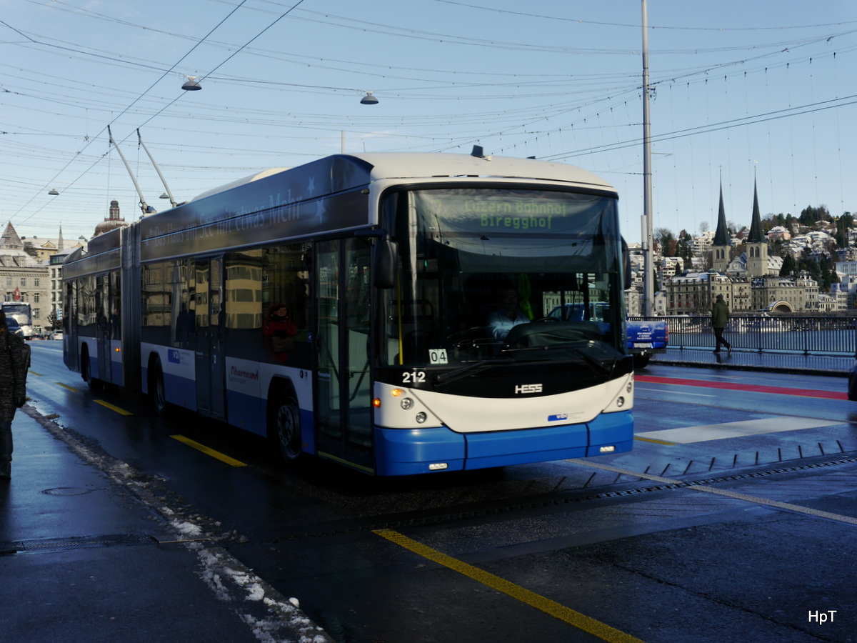 VBL - Trolleybus Nr.212 unterwegs in Luzern am 09.12.2017