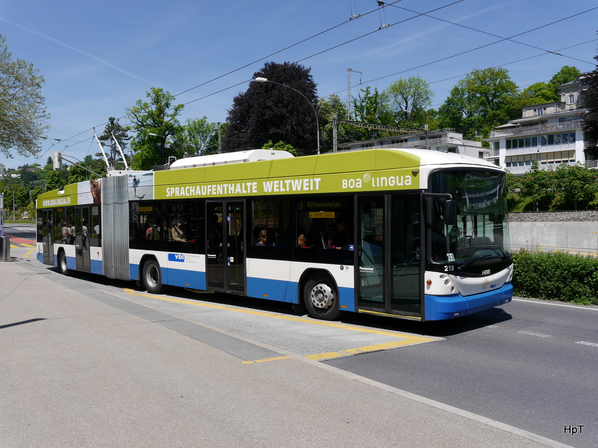 VBL - Trolleybus Nr.218 unterwegs auf der Linie 6 in der Stadt Luzern am 21.05.2016