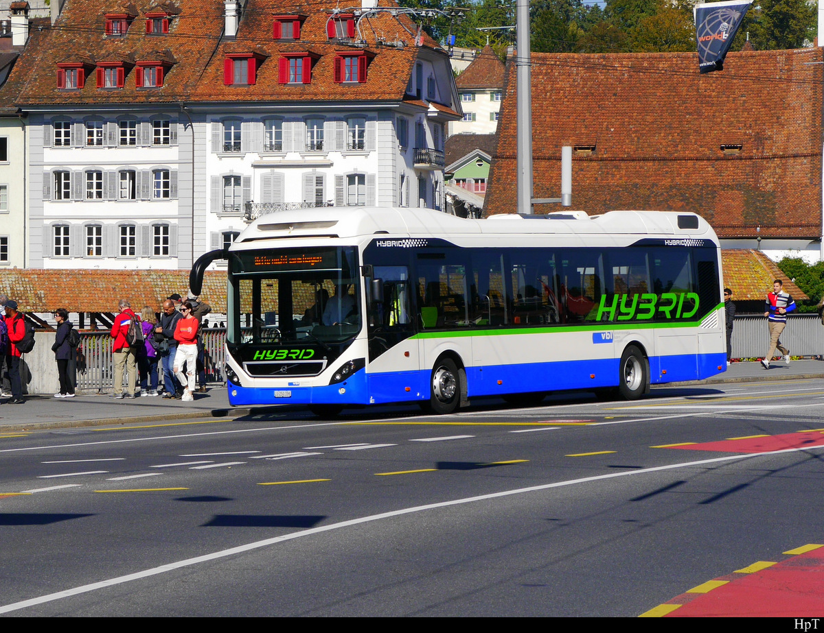 VBL - Volvo 7900 Hybrid  Nr.80  LU  250396 unterwegs auf Ausbildungsfahrt (  Linie = Bitte Nicht Einsteigen ) in Luzern am 27.09.2018