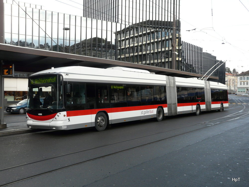 VBSG - Hess-Swisstrolley BGGT-N2C  Nr.190 unterwegs auf der Linie 4 beim Bahnhof St.Gallen am 22.12.2013