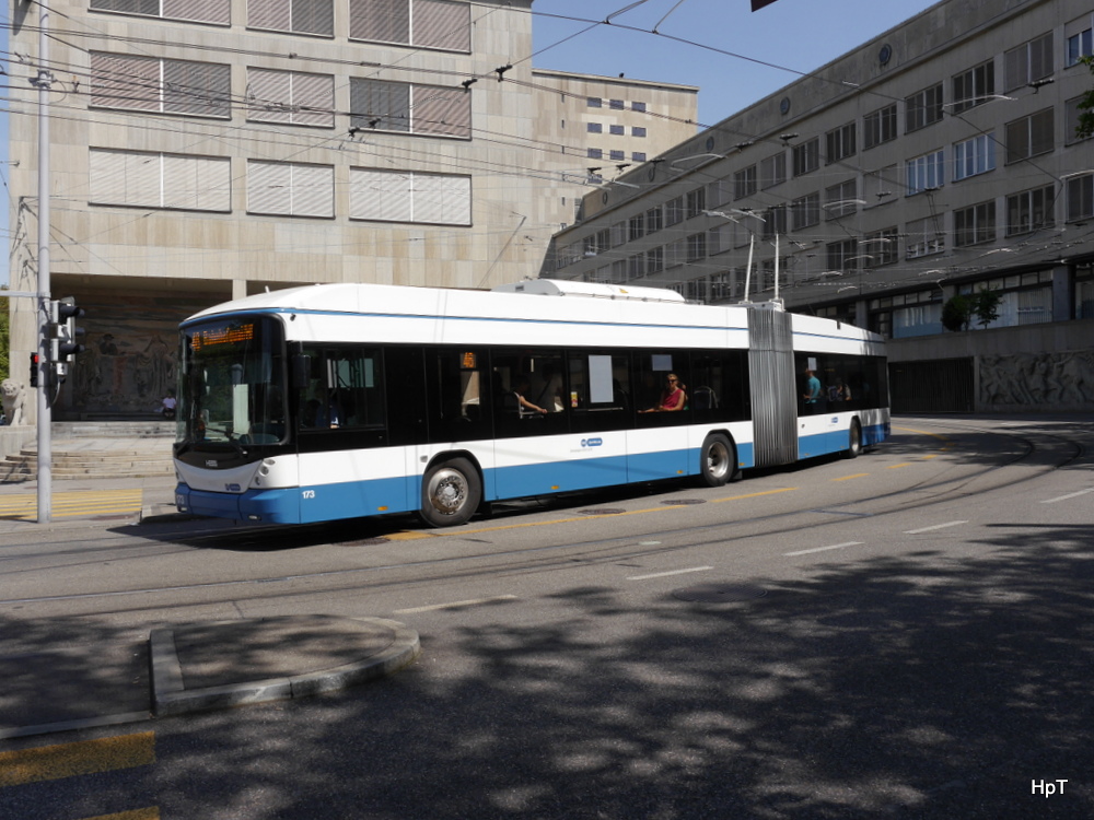 VBZ - Hess-Swisstrolley BGT-N2C Nr.173 unterwegs auf der Linie 46 in der Stadt Zürich am 19.07.2014