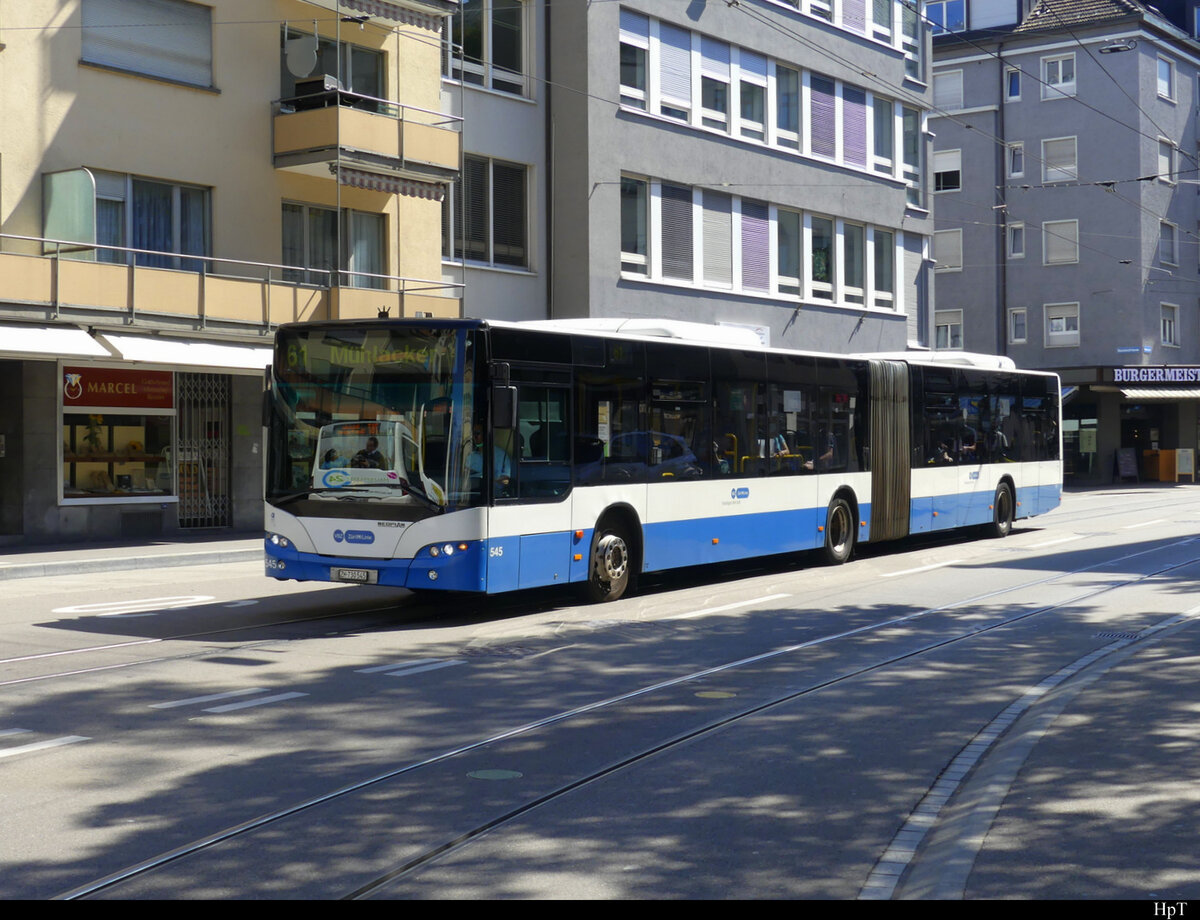 VBZ - Neoplan  Nr.545  ZH  730545 unterwegs auf der Linie 61 in Zürich Oerlikon am 05.09.2021
