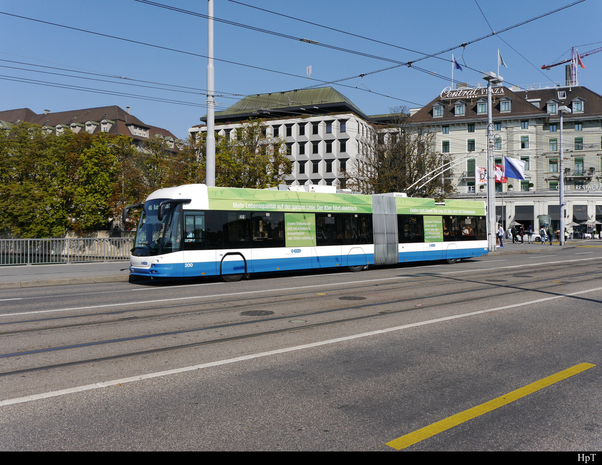 VBZ - Trolleybus Nr.200 unterwegs in der Stadt Zürich am 20.09.2020