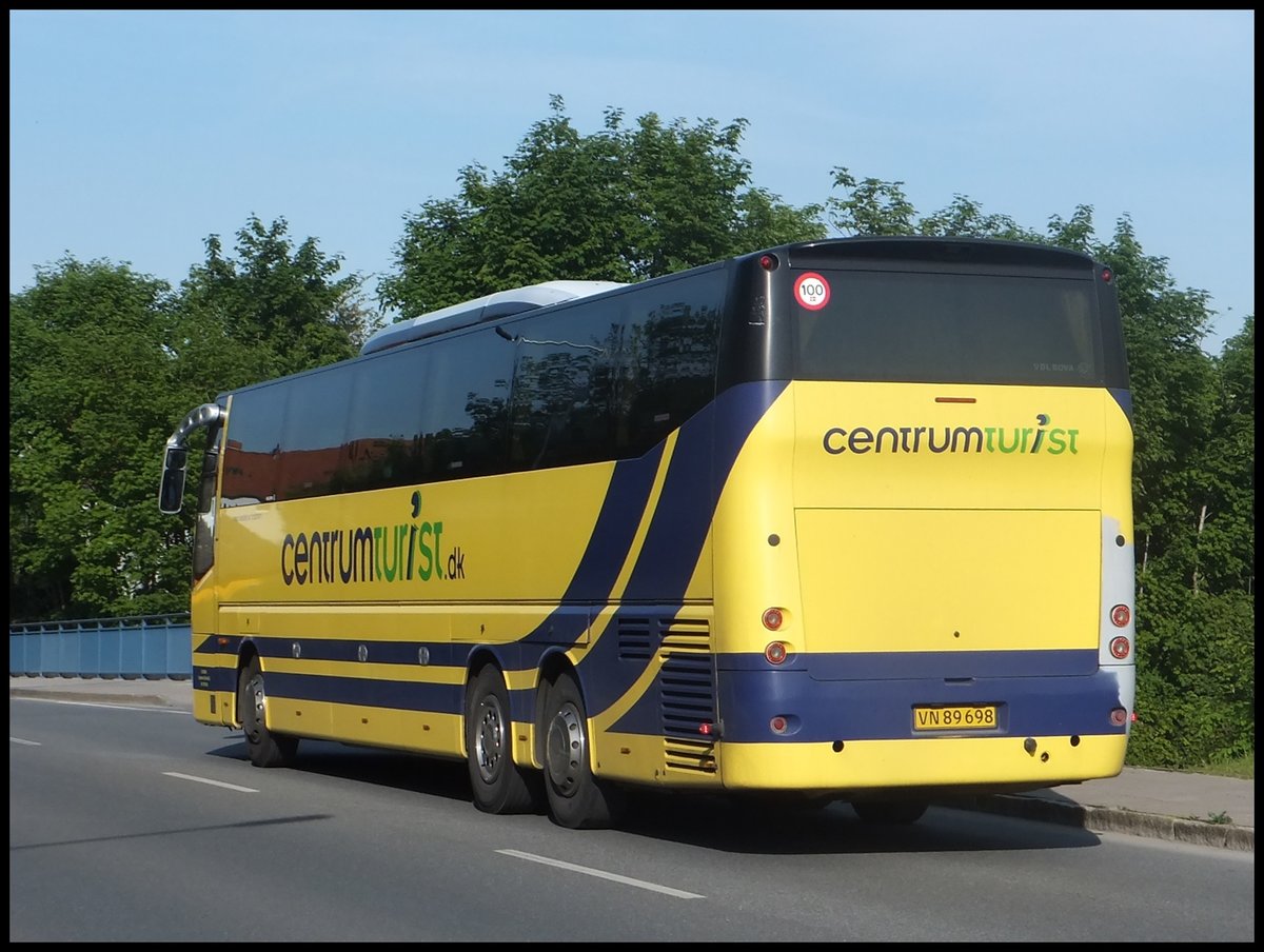 VDL Bova Magiq von CentrumTurist aus Dänemark in Sassnitz am 21.05.2014
