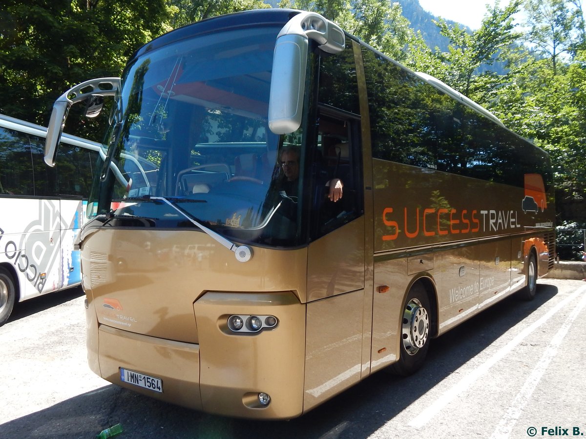 VDL Bova Magiq von Success Travel aus Griechenland in Hohenschwangau am 11.08.2015