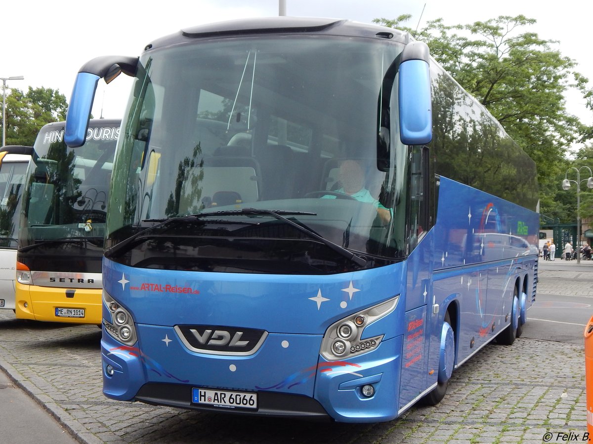 VDL Futura von Artal-Reisen aus Deutschland in Berlin am 09.06.2016