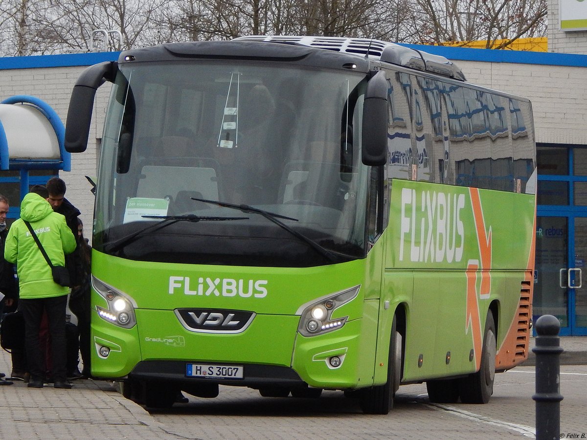 VDL Futura von Flixbus/Gradliner aus Deutschland in Rostock am 25.01.2018