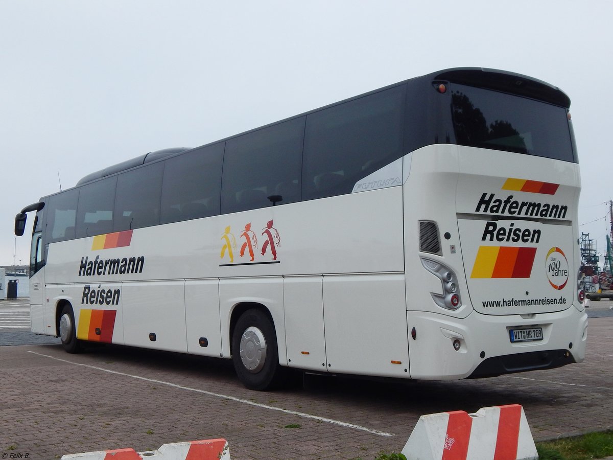 VDL Futura von Hafermann Reisen aus Deutschland im Stadthafen Sassnitz am 24.09.2017