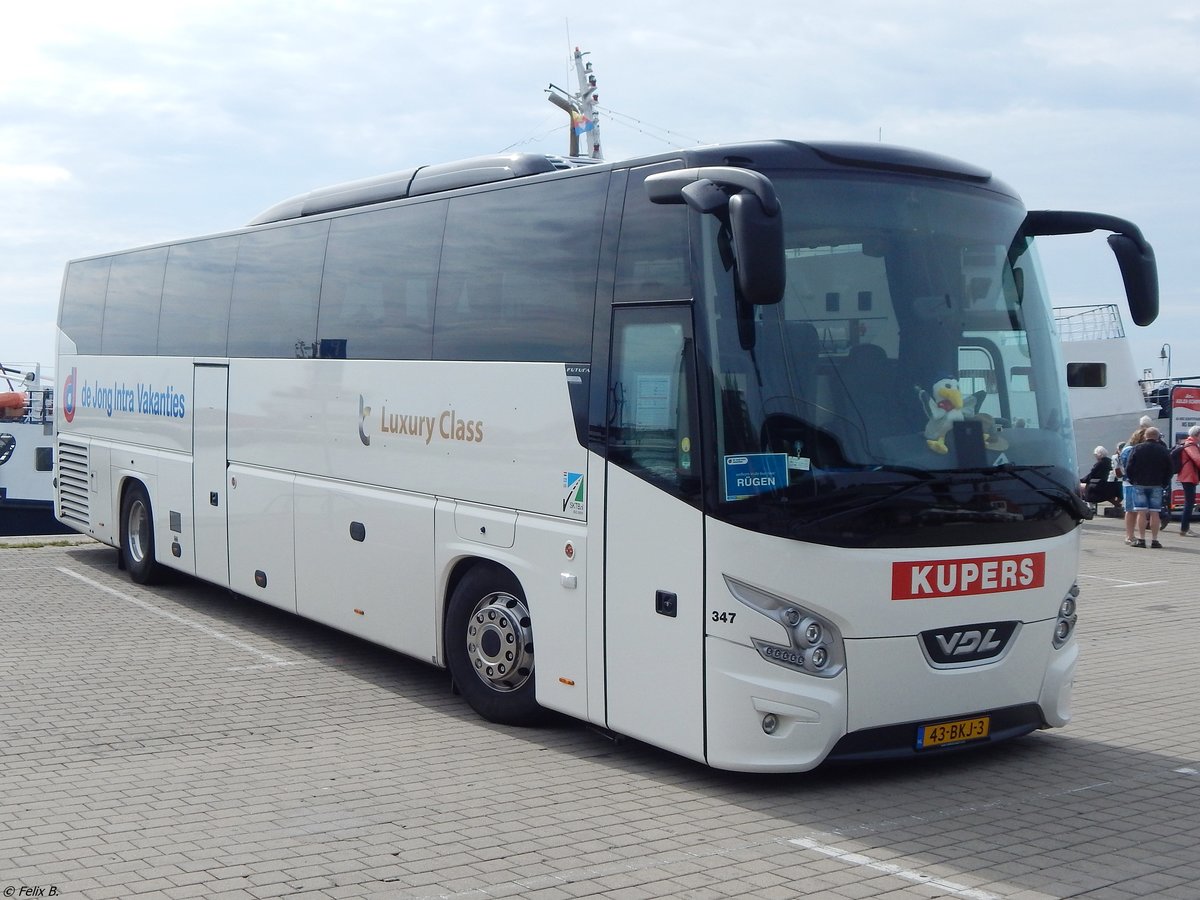 VDL Futura von Kupers aus den Niederlanden im Stadthafen Sassnitz am 13.08.2018