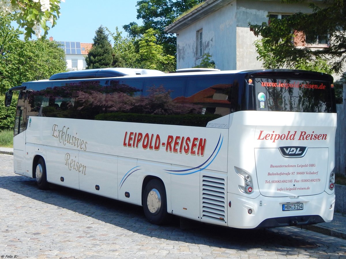 VDL Futura von Leipold-Reisen aus Deutschland im Stadthafen Sassnitz am 30.05.2016