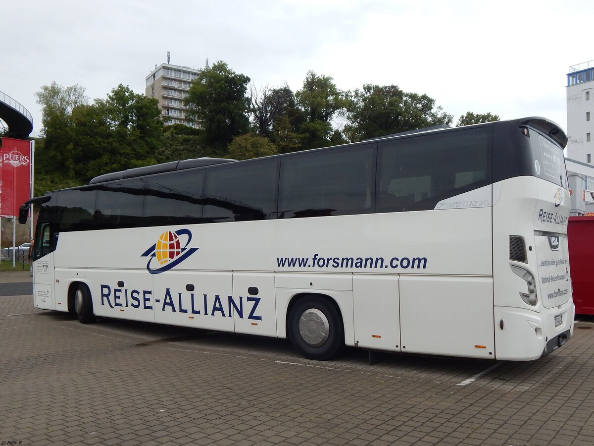 VDL Futura von Reise-Allianz/Optimal-Reisen Forsmann aus Deutschland im Stadthafen Sassnitz am 08.09.2019