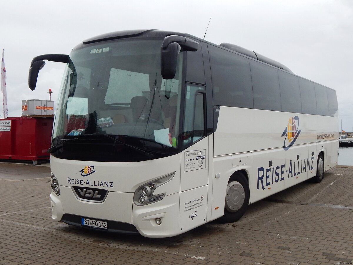 VDL Futura von Reise-Allianz/Optimal-Reisen Forsmann aus Deutschland im Stadthafen Sassnitz am 08.09.2019