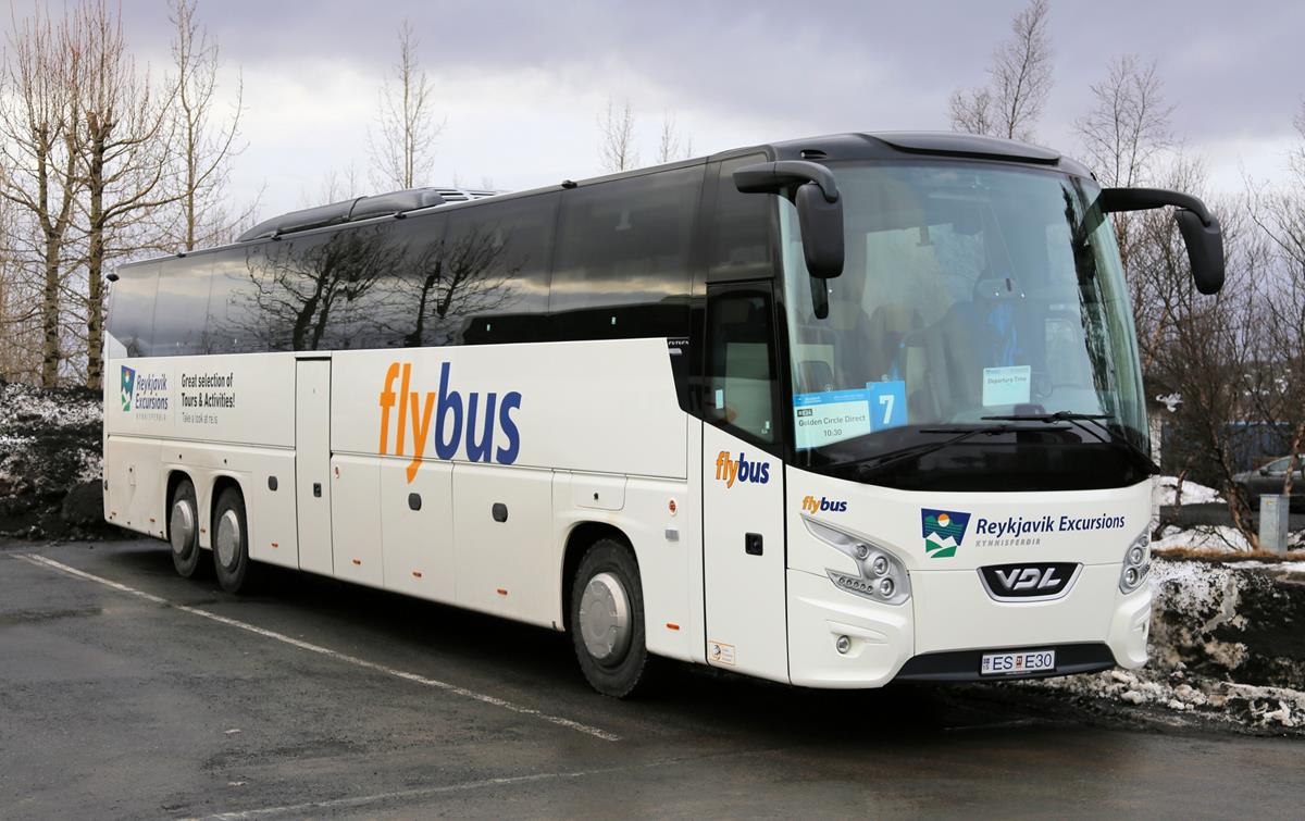 VDL Futura Reisebus der Fa. flybus am Geysir Centre auf Island am 7.2.2020.