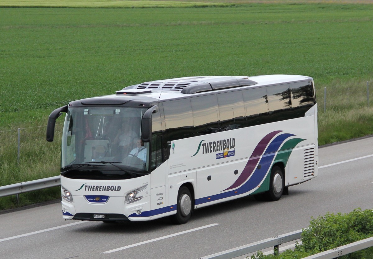 VDL Futura Royal Class, Twerenbold, Oensingen printemps 2014