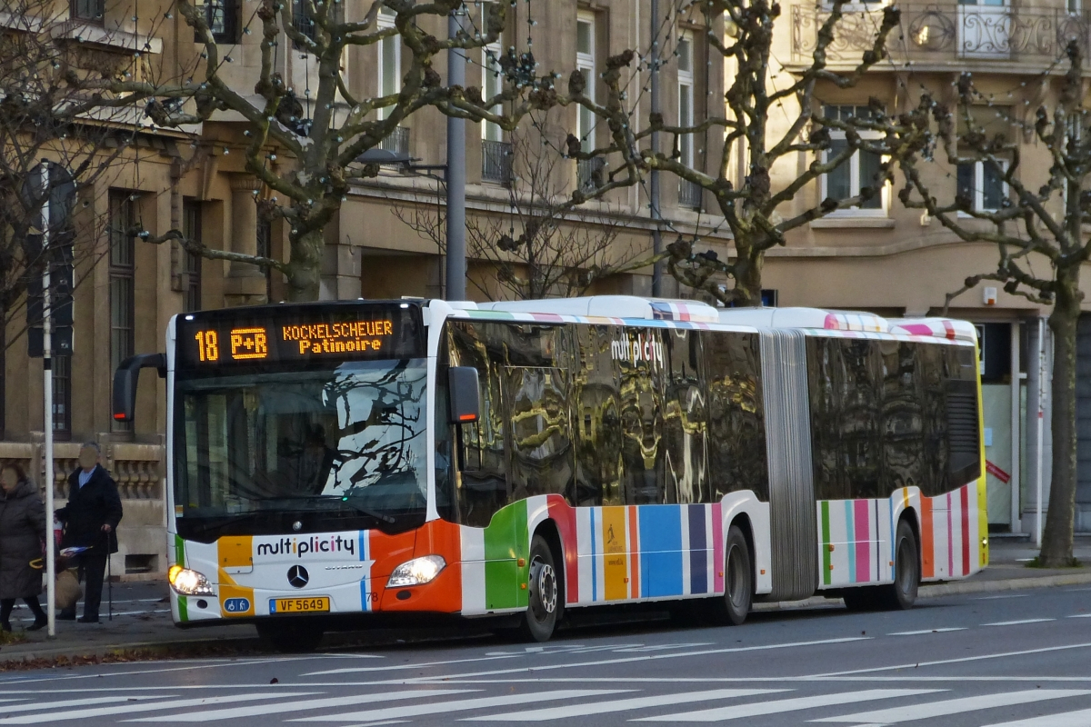 VF 5649, Mercedes Benz Citaro des VDL, gesehen in den Straßen der Stadt Luxemburg 09.11.2015