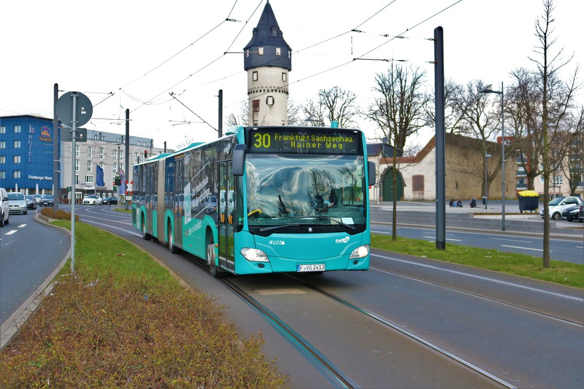 VGF/ICB Mercedes Benz Citaro 2 G Wagen 413 am 31.03.18 in Frankfurt am Main Friedberger Warte