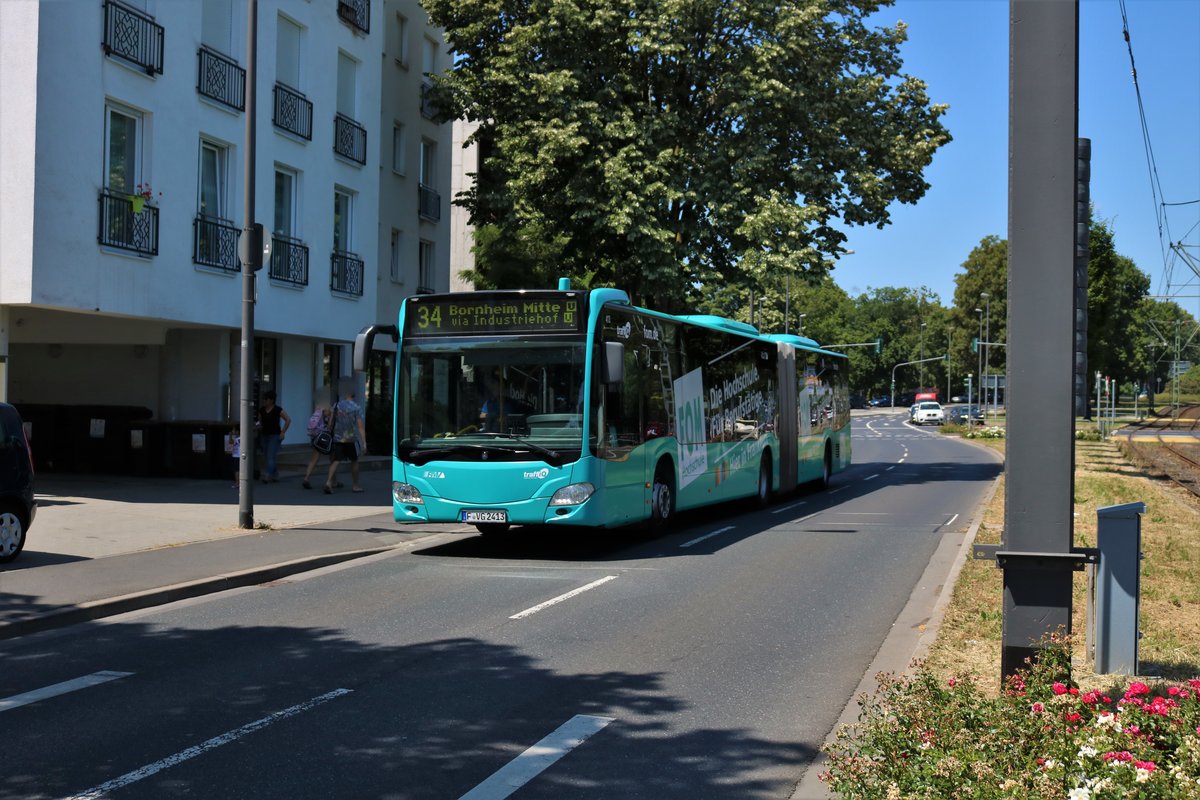VGF/ICB Mercedes Benz Citaro 2 G Wagen 413 am 30.06.18 in Frankfurt am Main Praunheim auf der Linie 34 normal Fahren auf dieser Linie nur Solobusse 