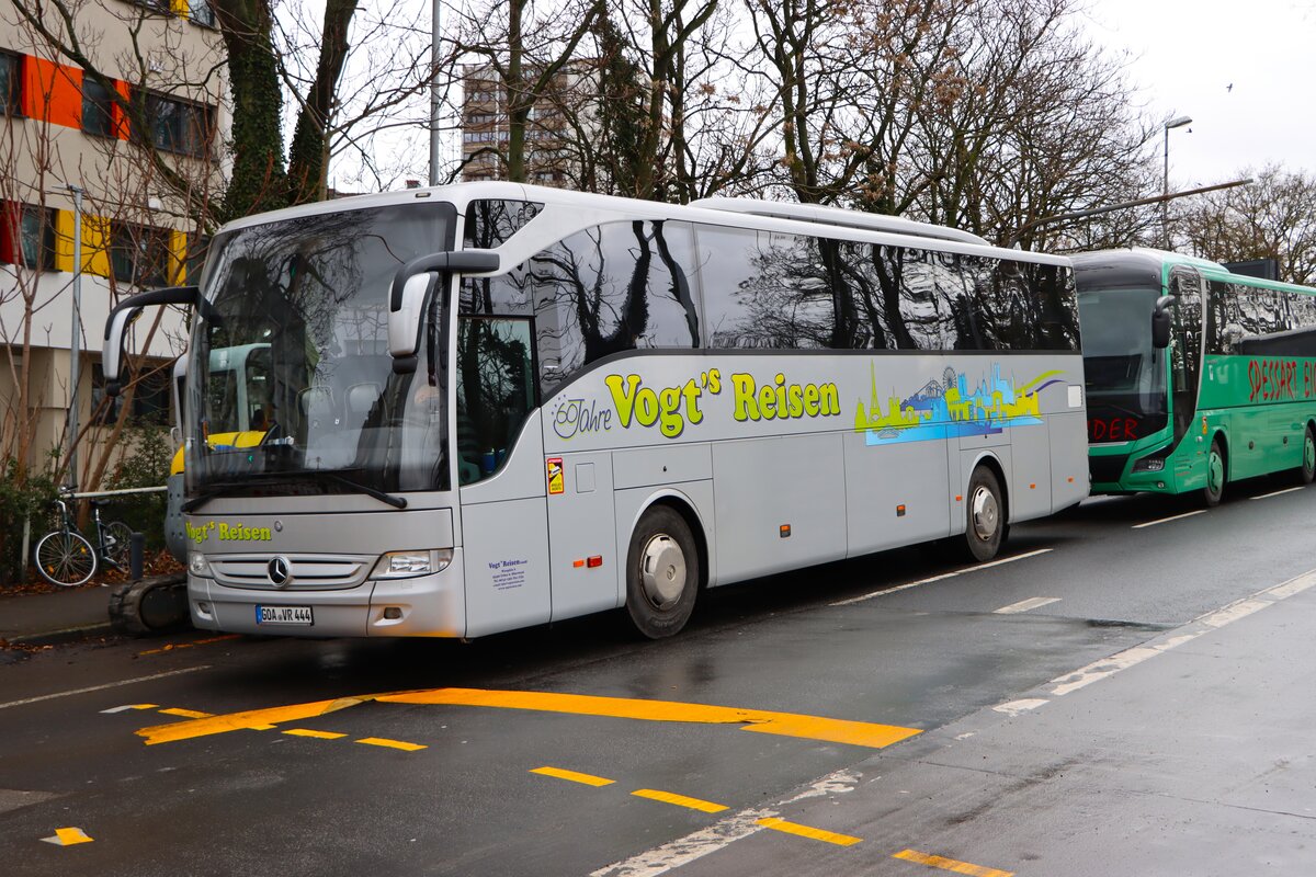 Vogt Reisen Mercedes Benz Tourismo am 16.02.26 in Mainz