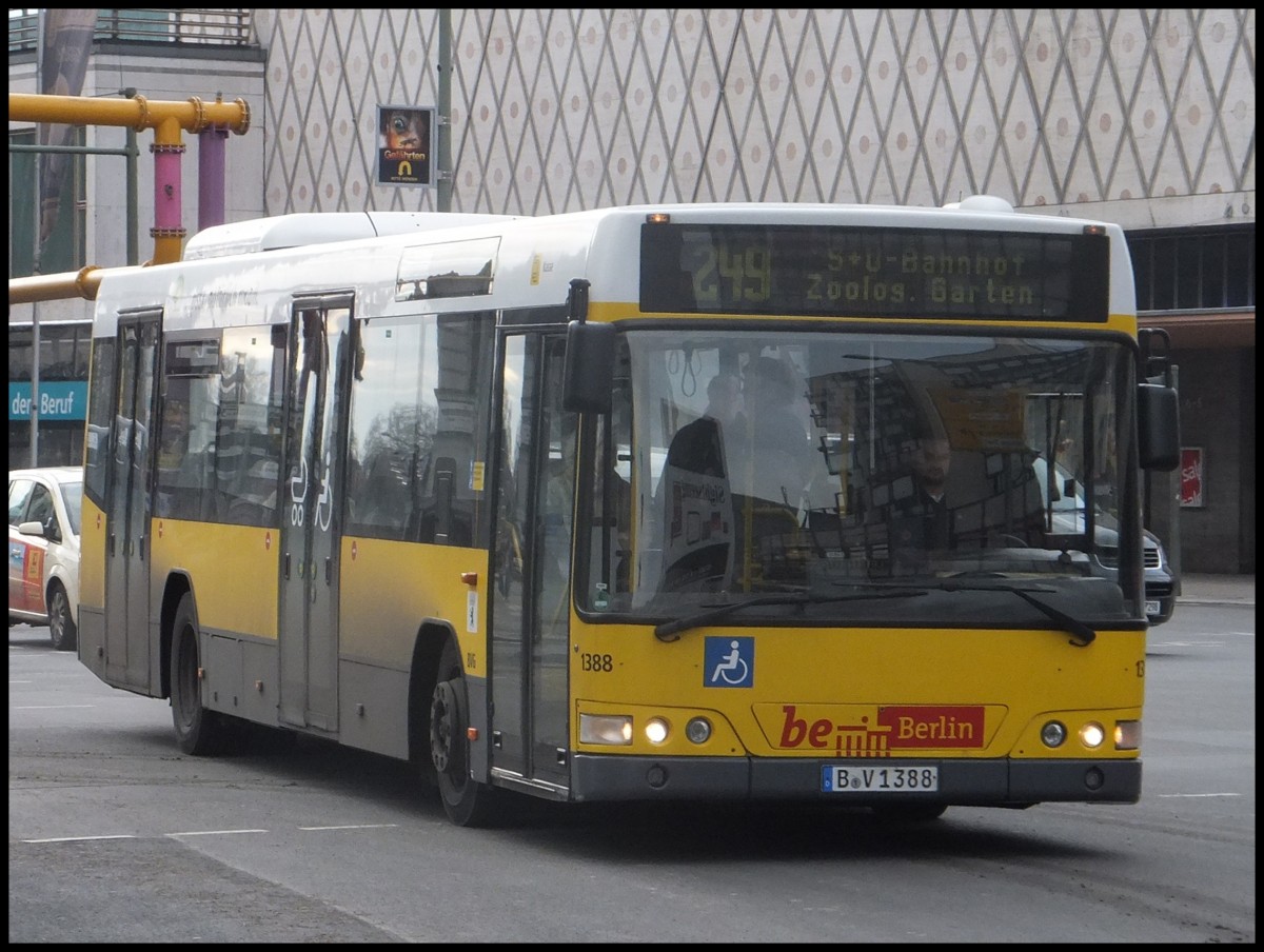 Volvo 7000 der BVG in Berlin am 07.02.2014 Busbild.de