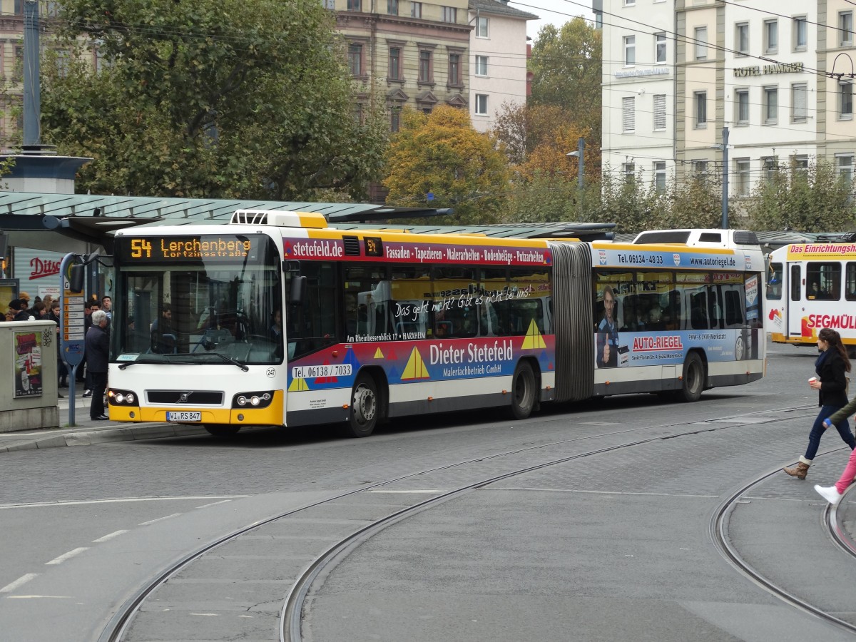 Volvo 7700 von Autobus Sippel am 30.10.14 in Mainz auf der 54