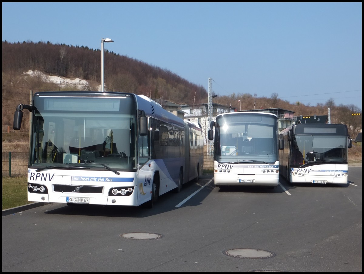 Volvo 7700 und Neoplan Euroliner und Solaris Urbino 12 der RPNV in Sassnitz am 29.03.2014