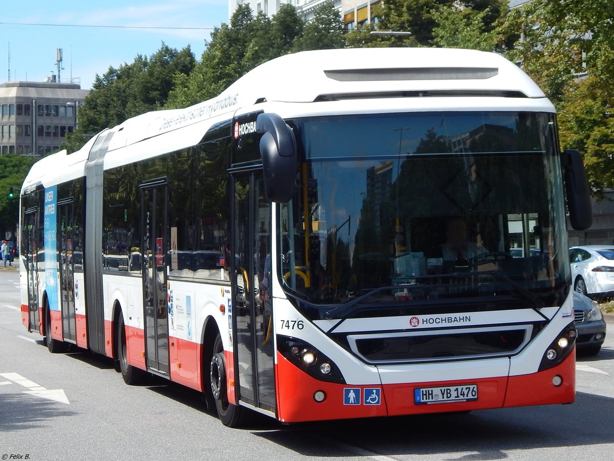 Volvo 7900 Hybrid der Hamburger Hochbahn AG in Hamburg am 23.07.2015