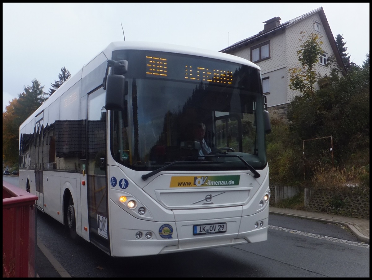 Volvo 8900 von IOV-Ilmenau in Sttzerbach am 12.10.2013