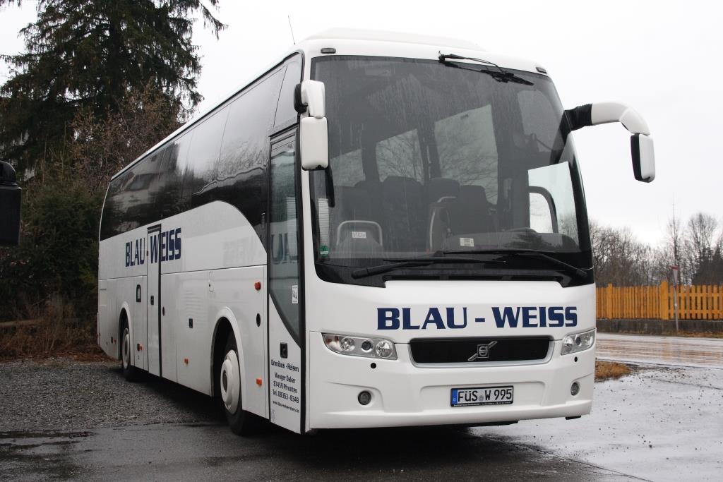 Volvo 9700  BLAU-WEISS - Wanger , Pfronten 31.12.2015