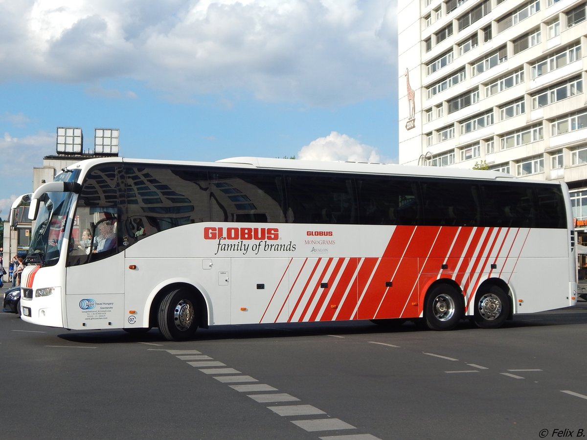 Volvo 9700 von Global Travel Hungary aus Ungarn in Berlin am 09.06.2016