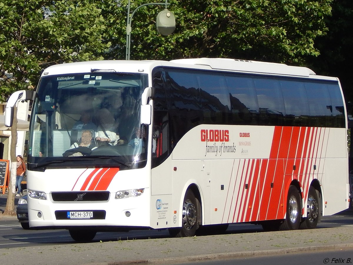 Volvo 9700 von Global Travel Hungary aus Ungarn in Berlin am 09.06.2016