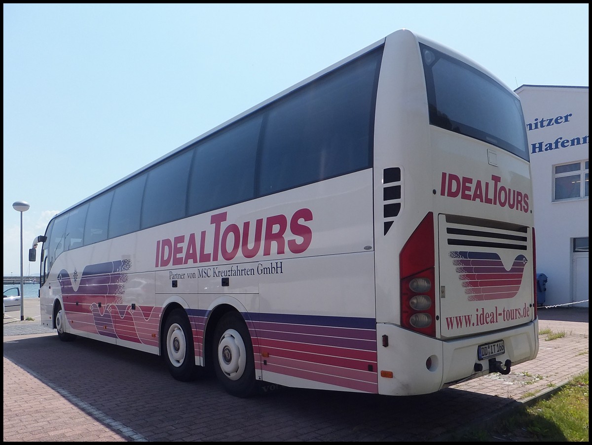 Volvo 9700 von Ideal-Tours aus Deutschland im Stadthafen Sassnitz am 08.06.2013