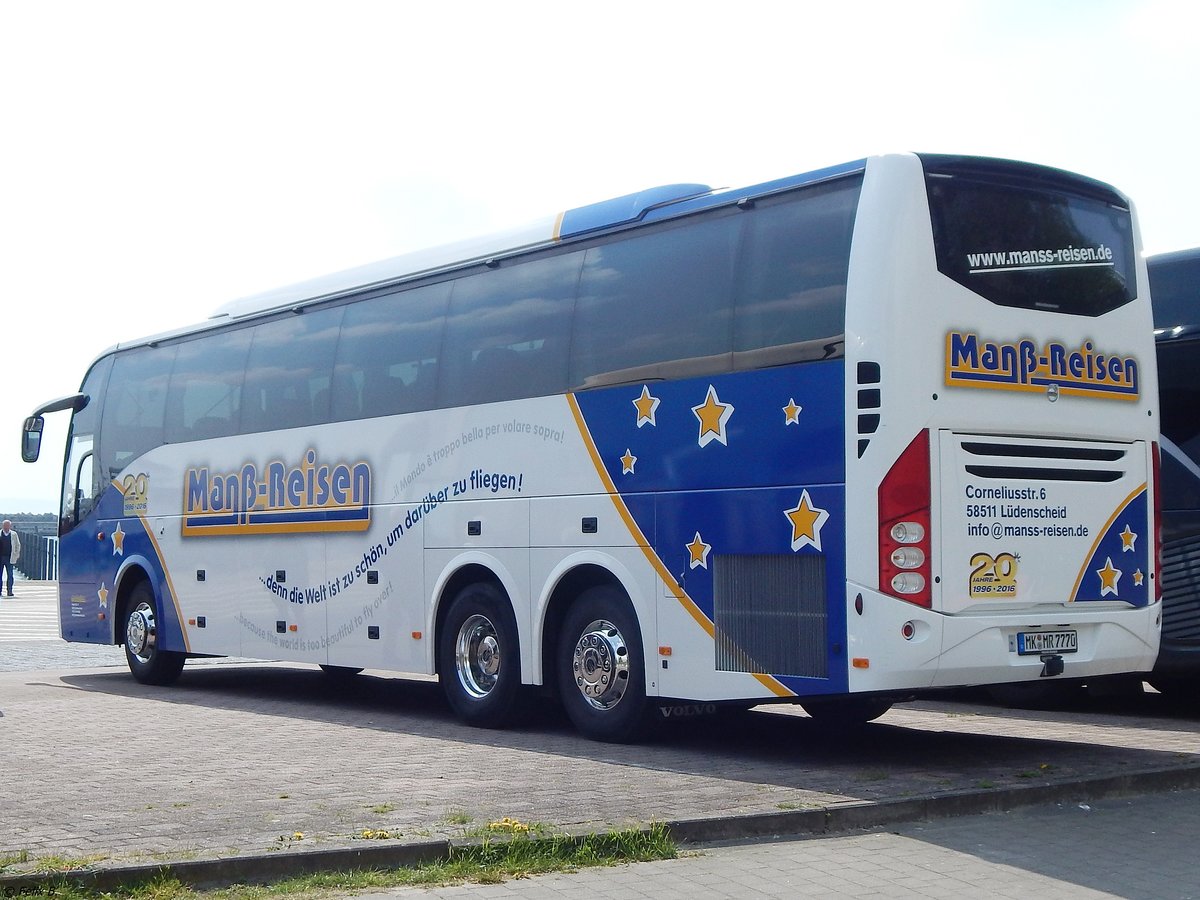 Volvo 9700 von Manß-Reisen aus Deutschland im Stadthafen Sassnitz am 03.05.2018