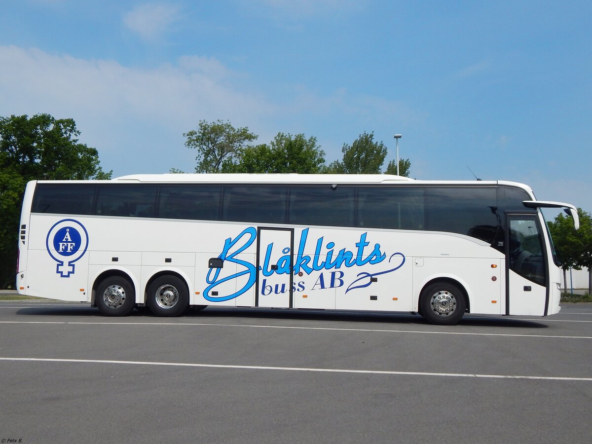 Volvo 9900 von Blåklintsbuss aus Schweden in Neubrandenburg am 24.05.2019