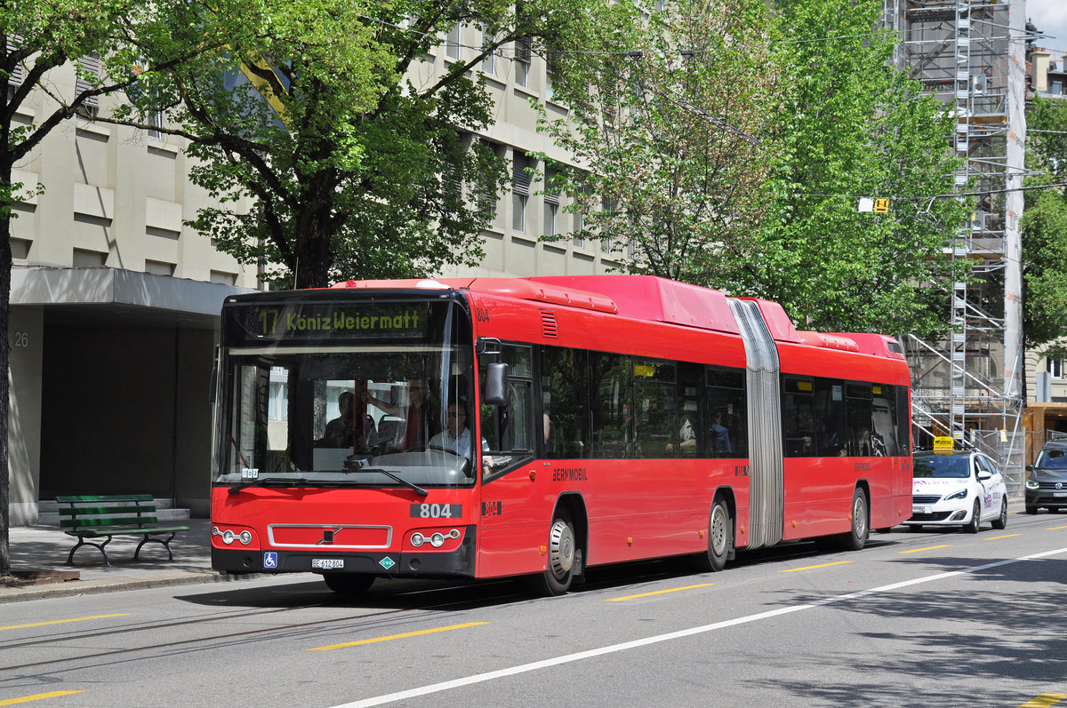 Volvo Bus 804, auf der Linie 17, fährt durch die Bundesgasse. Die Aufnahme stammt vom 22.05.2018.