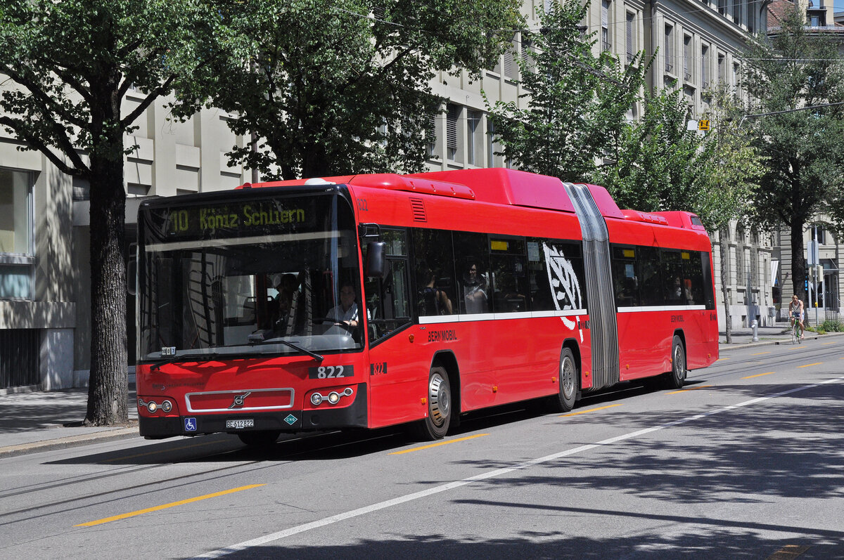 Volvo Bus 822 auf der Linie 10, fährt durch die Bundesgasse. Die Aufnahme stammt vom 05.08.2013.