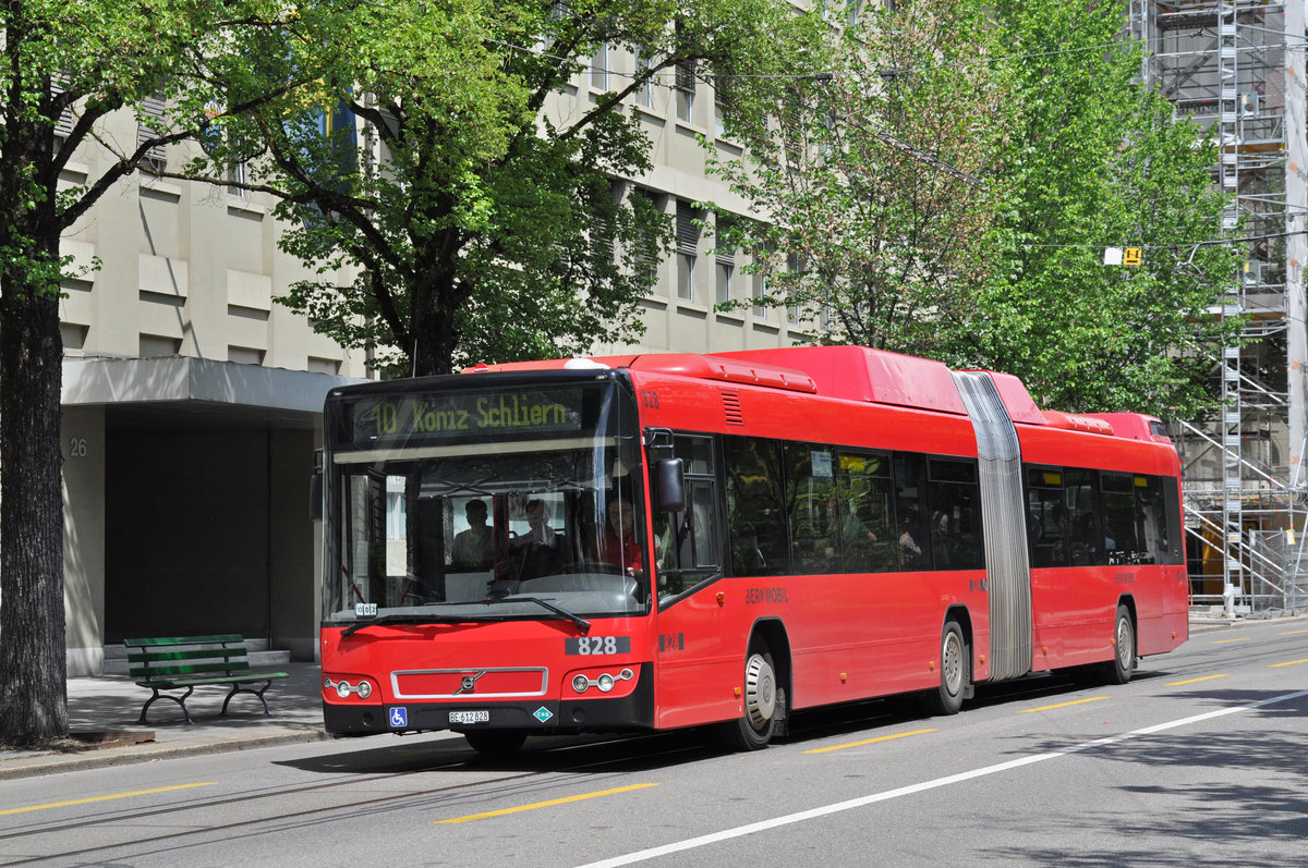 Volvo Bus 828, auf der Linie 10, fährt durch die Bundesgasse. Die Aufnahme stammt vom 22.05.2018.