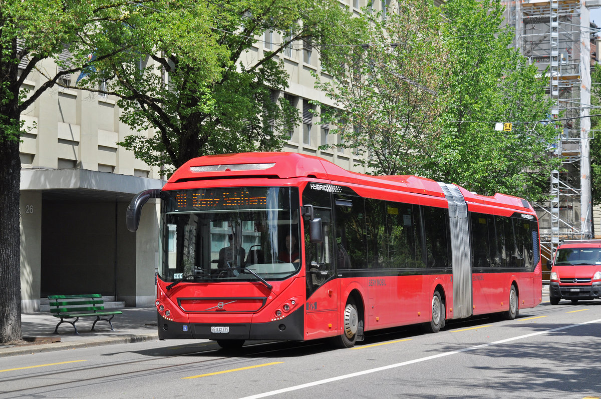 Volvo Bus 875, auf der Linie 10, fährt durch die Bundesgasse. Die Aufnahme stammt vom 22.05.2018.