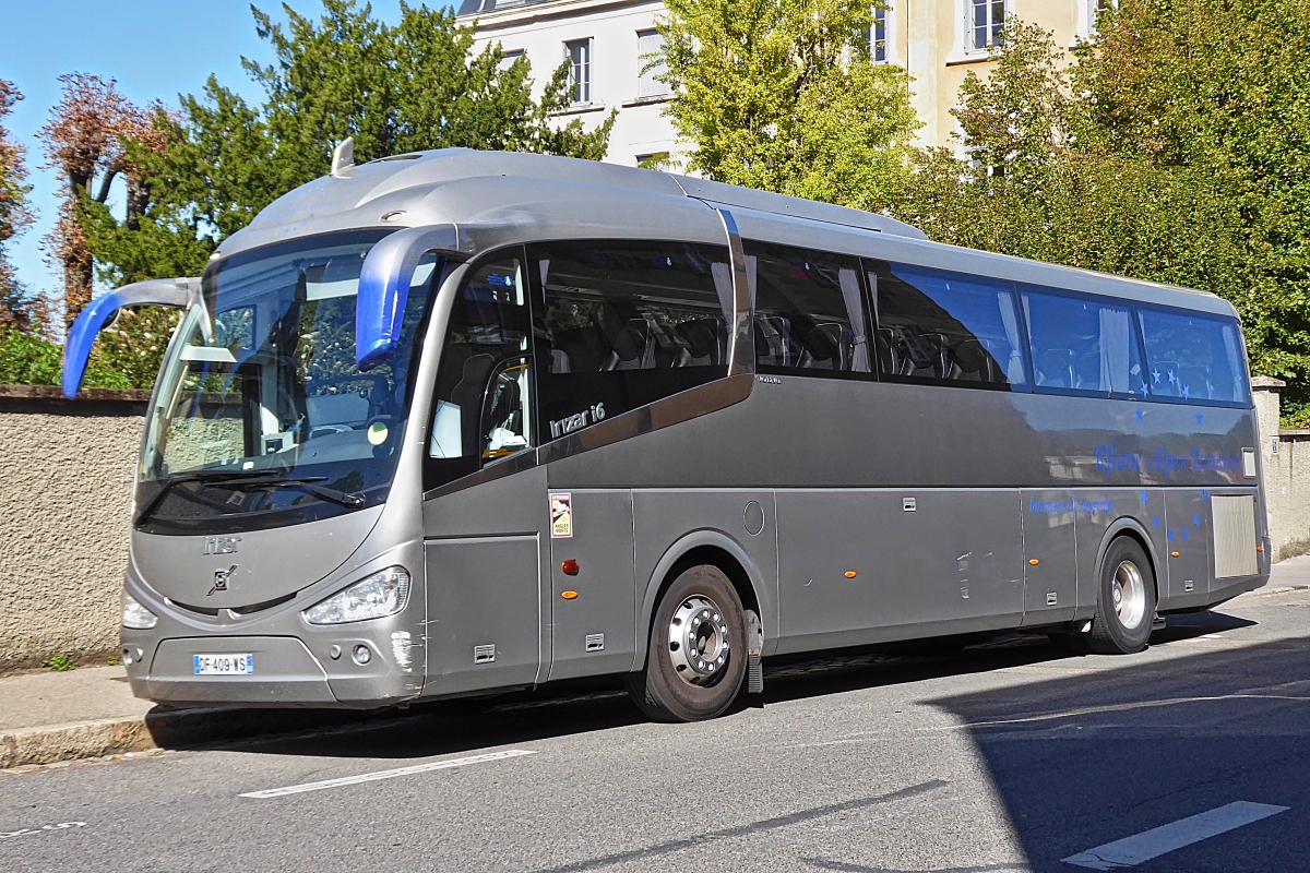 Volvo Irizar i6, aufgenommen in den Straßen von Lyon. 20.09.2022 