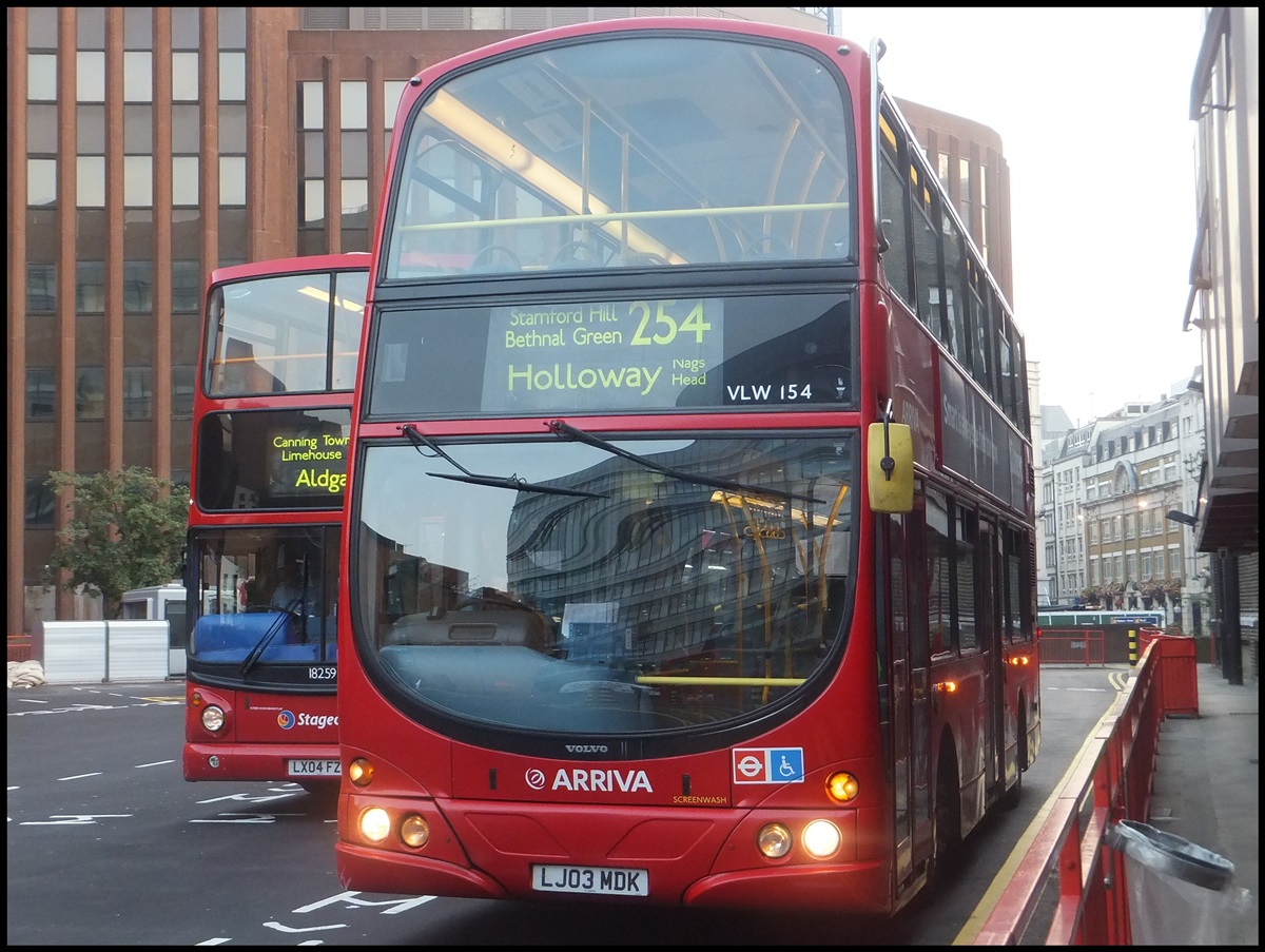 Volvo Wright von Arriva in London am 24.09.2013