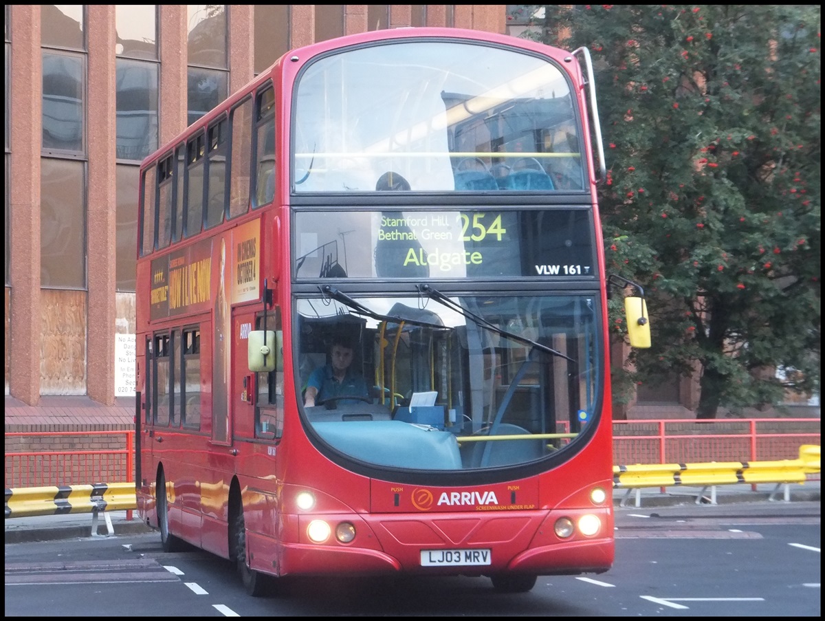 Volvo Wright von Arriva in London am 24.09.2013